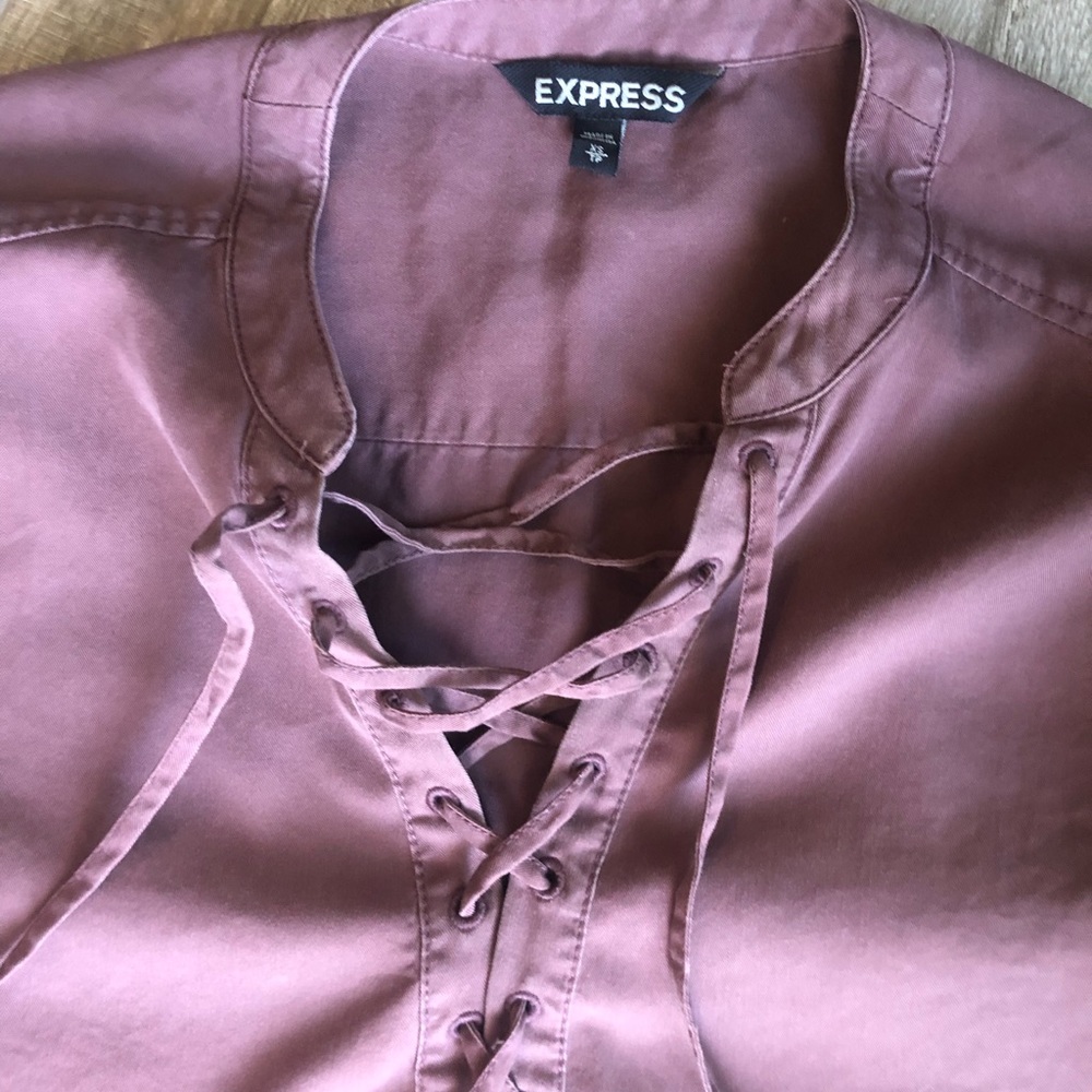 Express Blouse - Picture 2 of 4